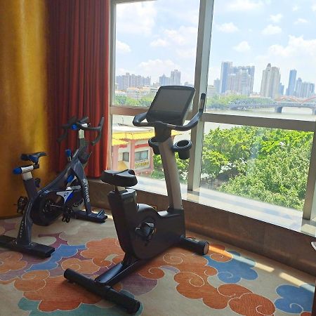 Howard Johnson Riverview Hotel גואנגג'ואו מראה חיצוני תמונה