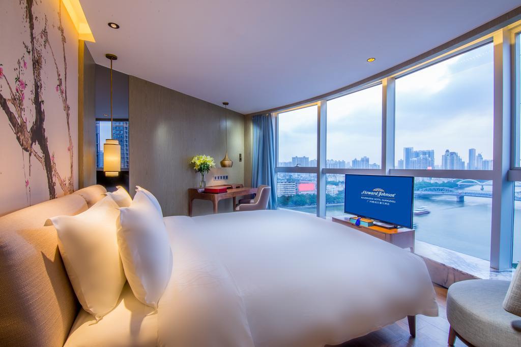 Howard Johnson Riverview Hotel גואנגג'ואו מראה חיצוני תמונה