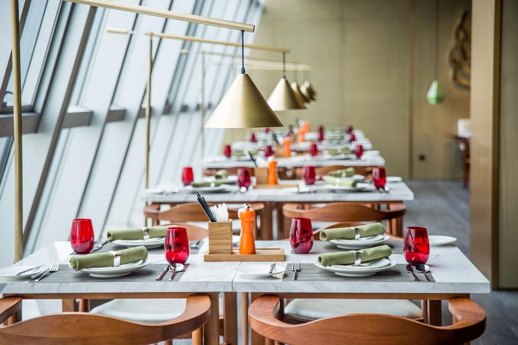 Howard Johnson Riverview Hotel גואנגג'ואו מראה חיצוני תמונה